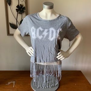 AC⚡️DC fringe t-shirt NWT